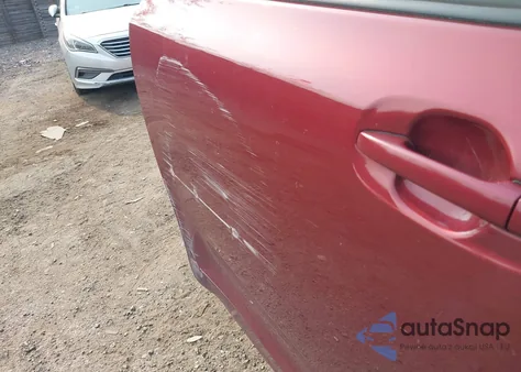 2011 Toyota Sienna Le from USA, damaged, VIN 5TDJK3DC9BS010997